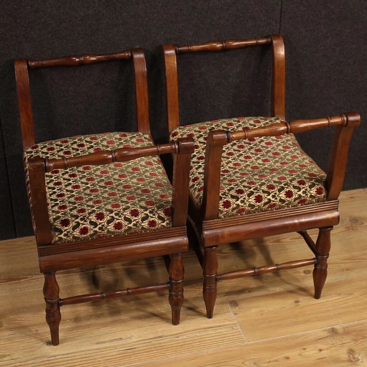 Pair of Charles X benches in carved walnut and floral fabric, 19th century 1116102