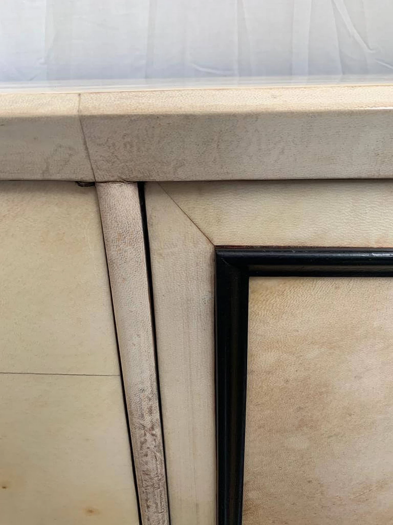 Art Deco Italian parchment sideboard, 1930s 1116271