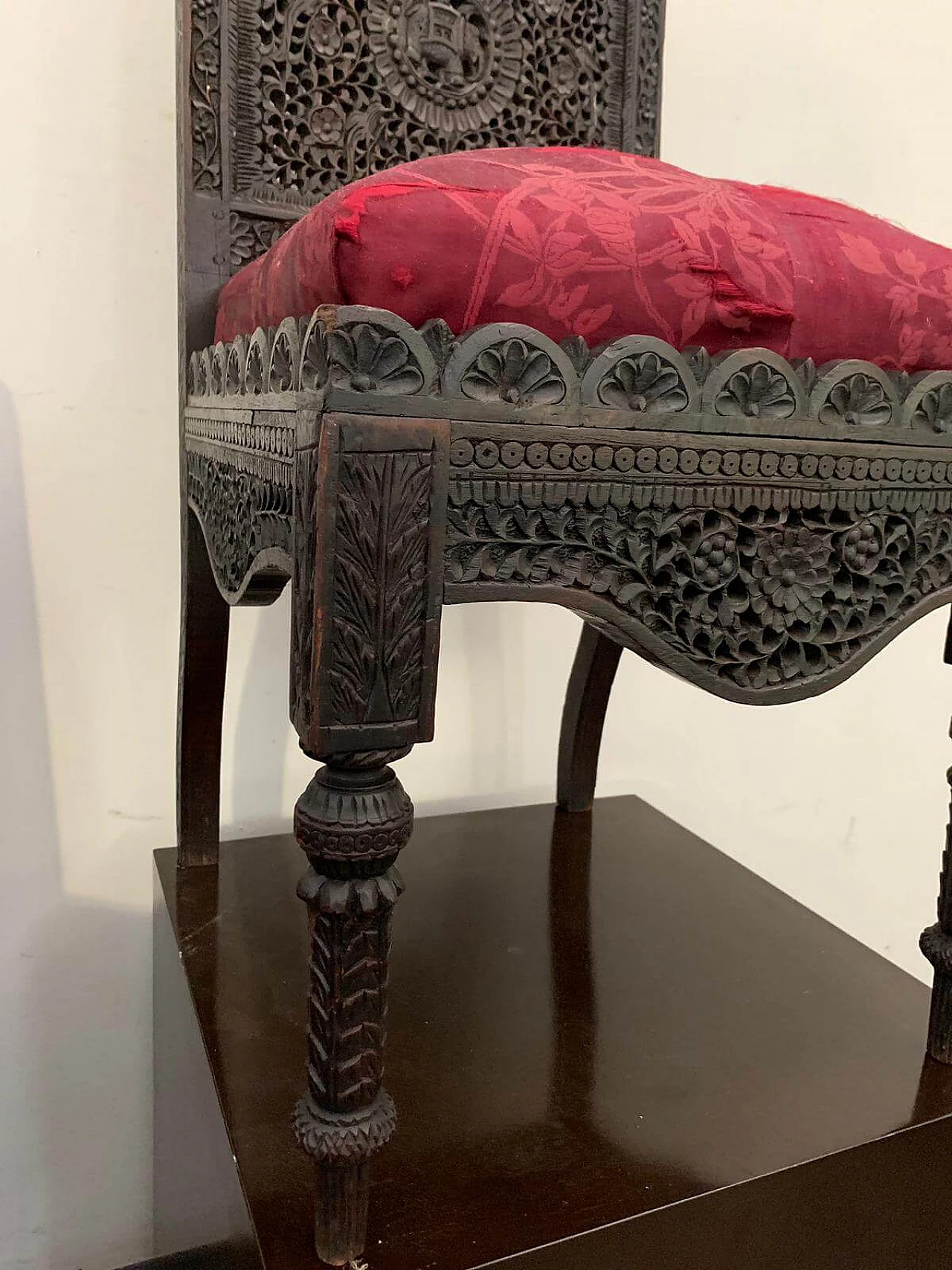 Coppia di sedie da pranzo coloniali, '800 1117820