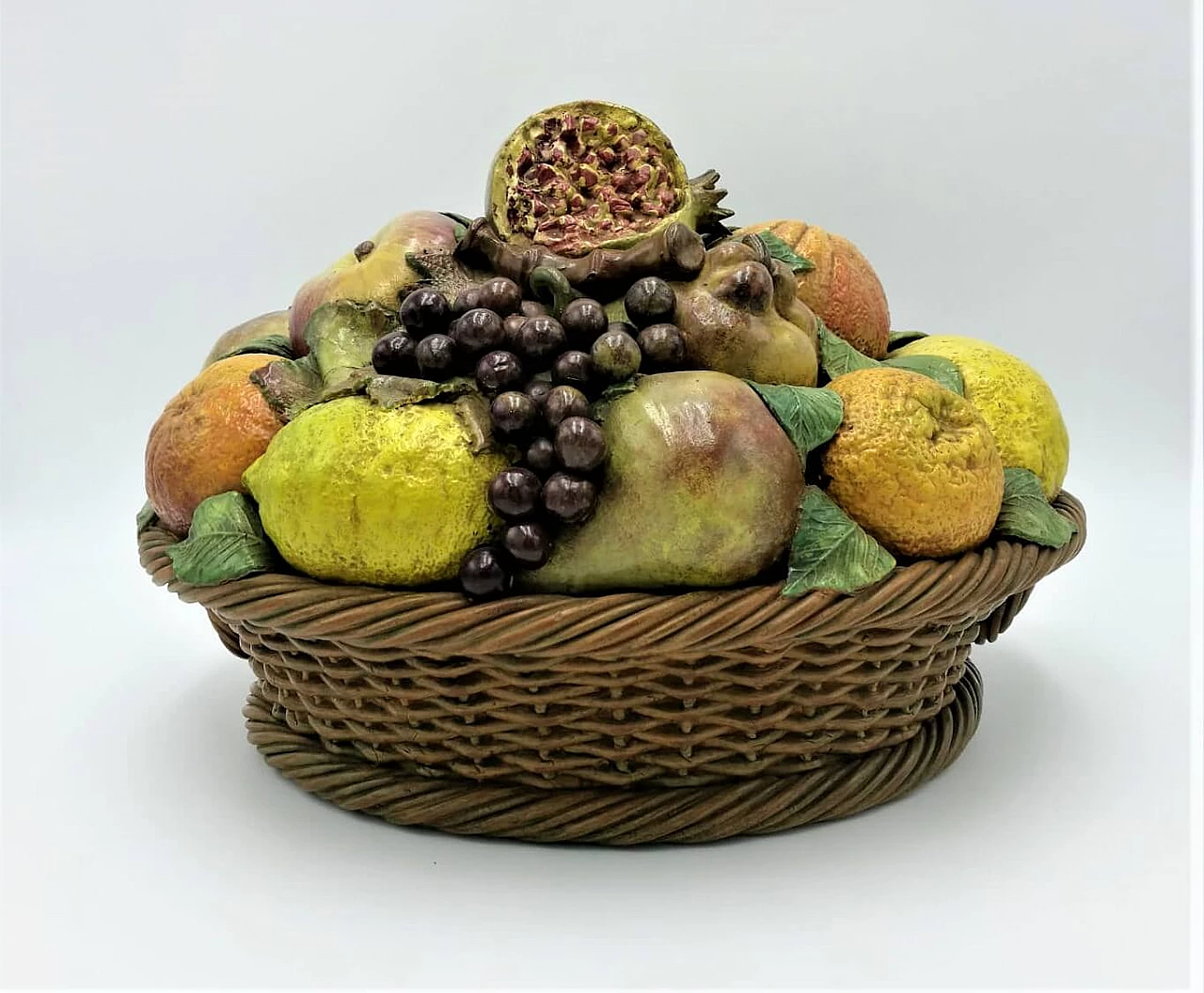 Painted and glazed terracotta fruit basket, Italy, 50s 1121280