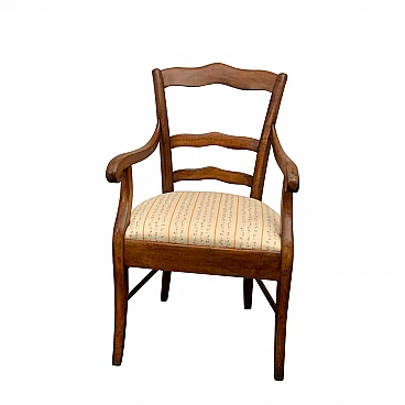 Antica poltroncina in noce