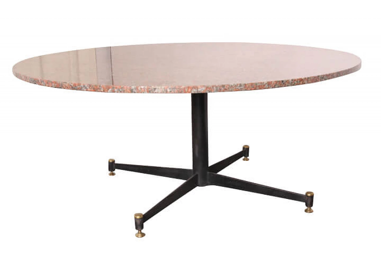 Mid-century round table with pink granite top and brass details, Italy, 50s 1124822