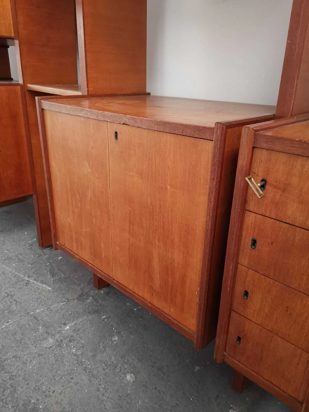 A. Merlo Mantova's big sky-earth bookcase 1126505