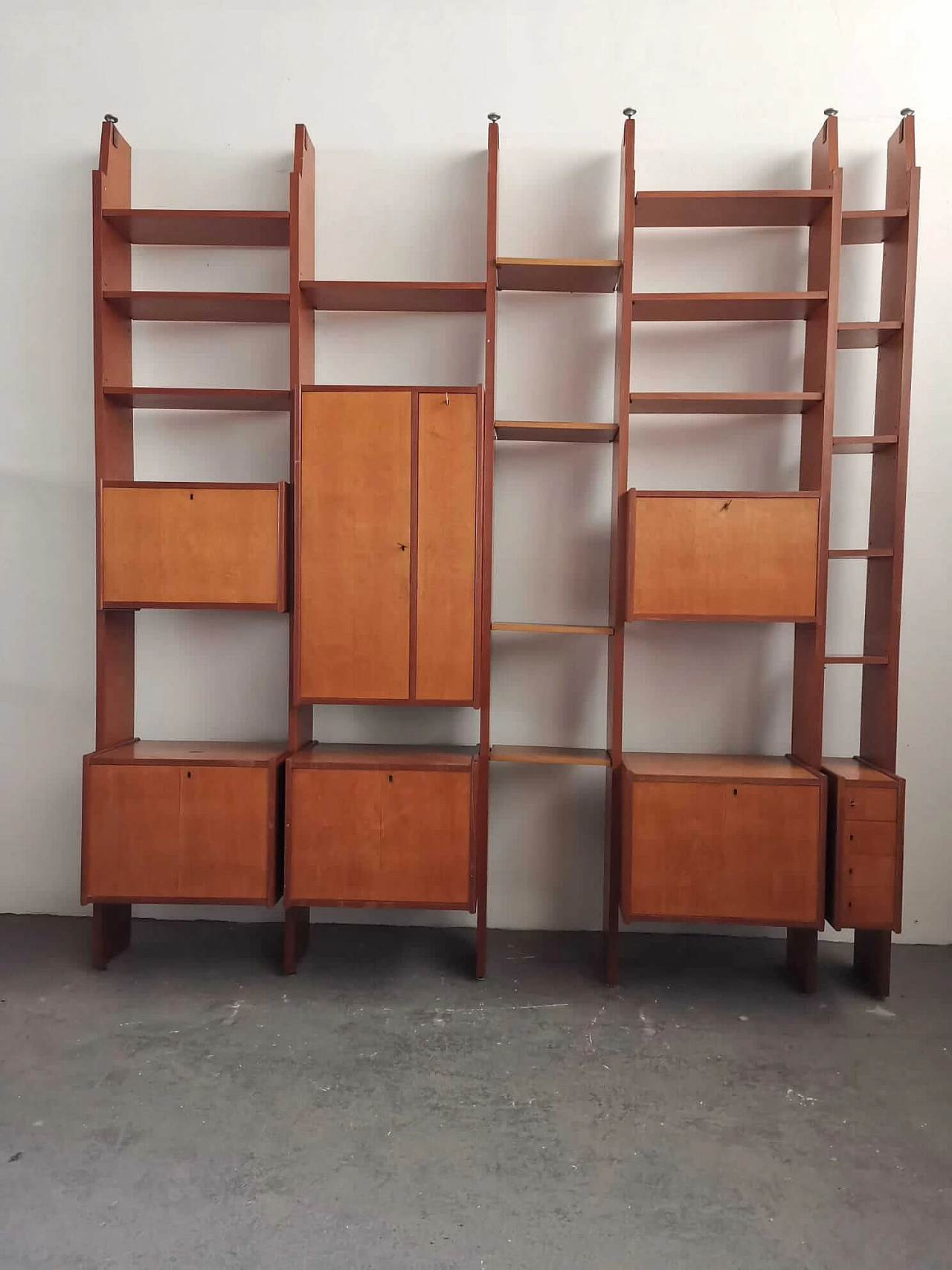 A. Merlo Mantova's big sky-earth bookcase 1126511