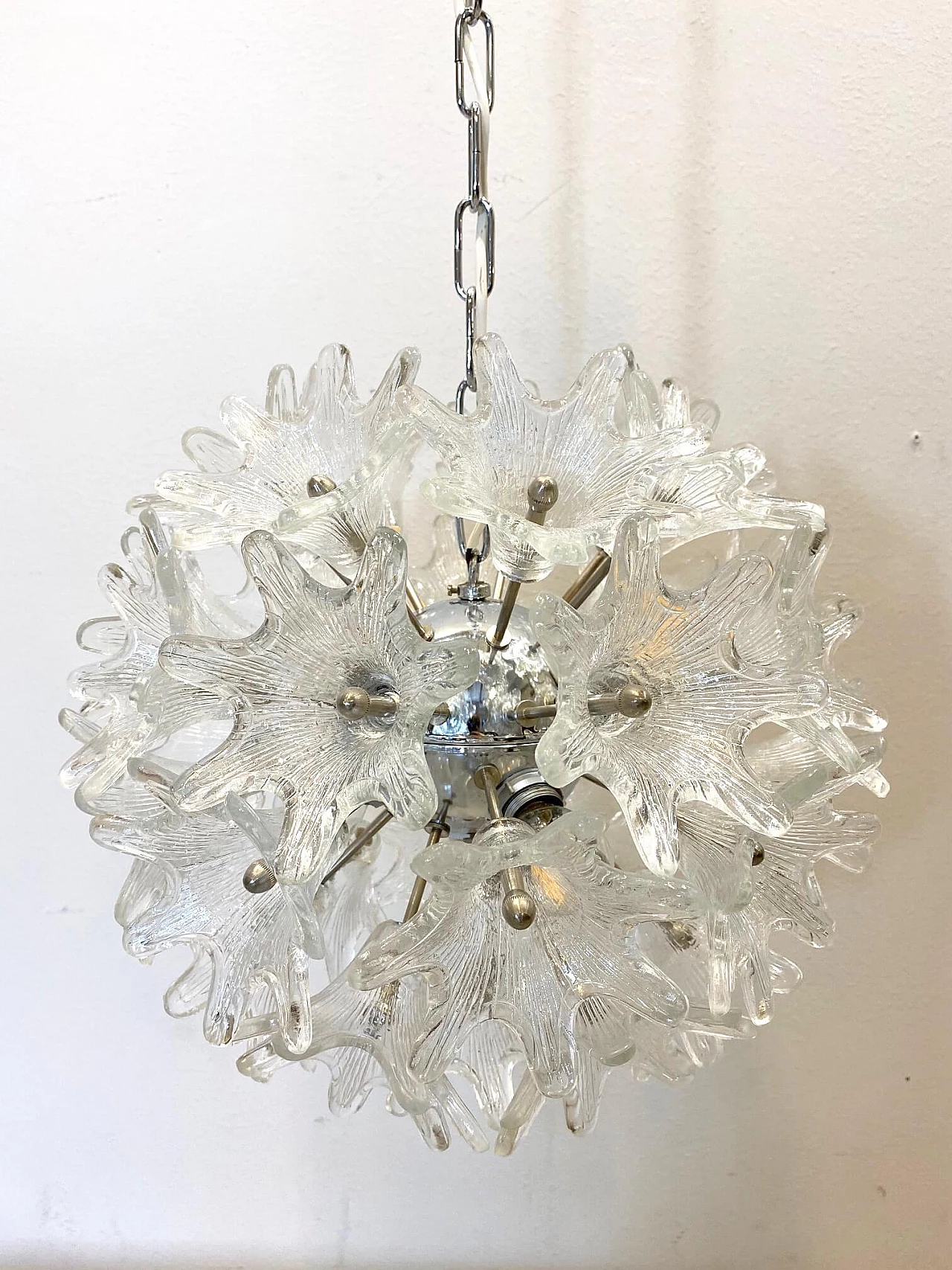 Sputnik chandelier by VeArt, 70s 1129038