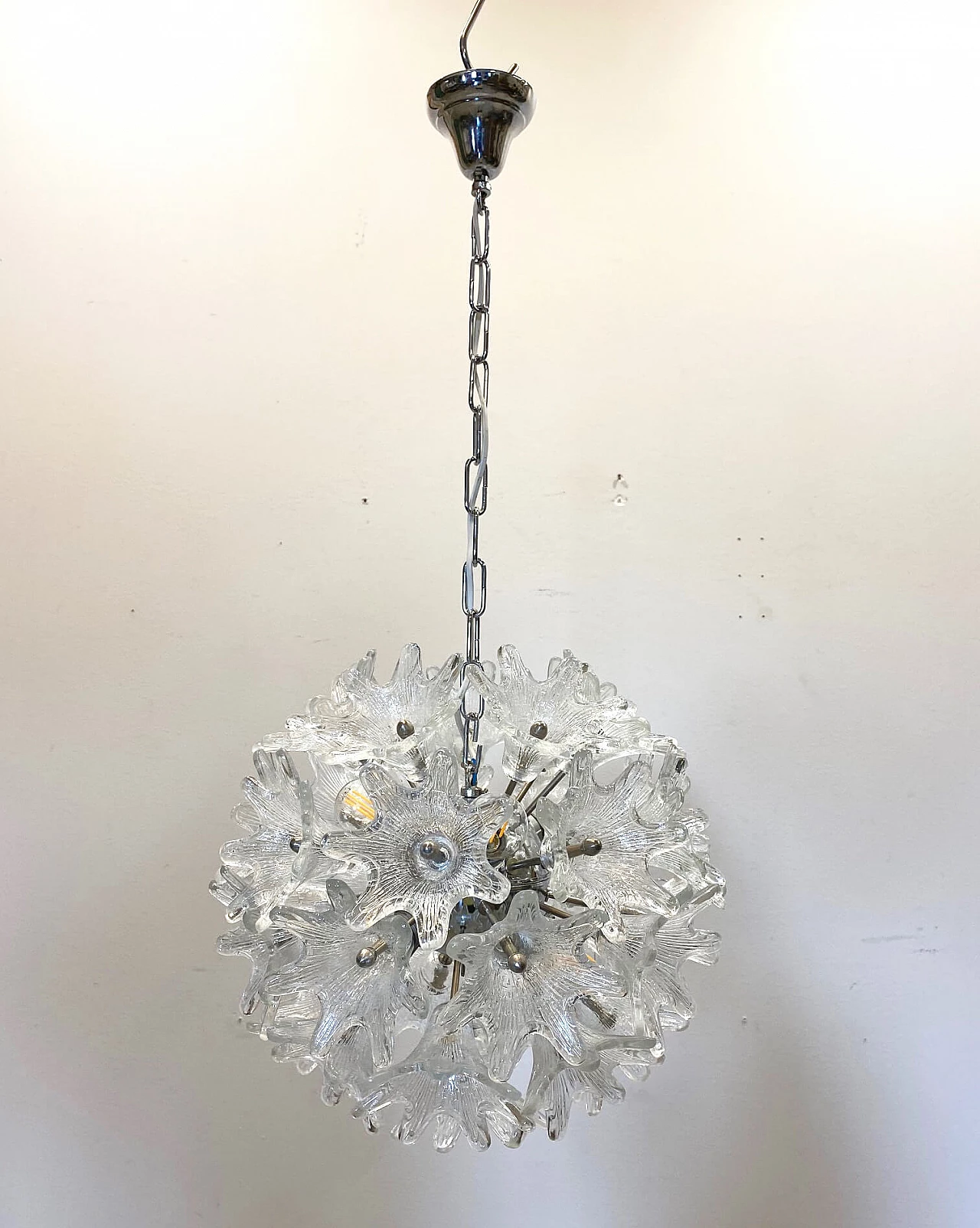 Sputnik chandelier by VeArt, 70s 1129045