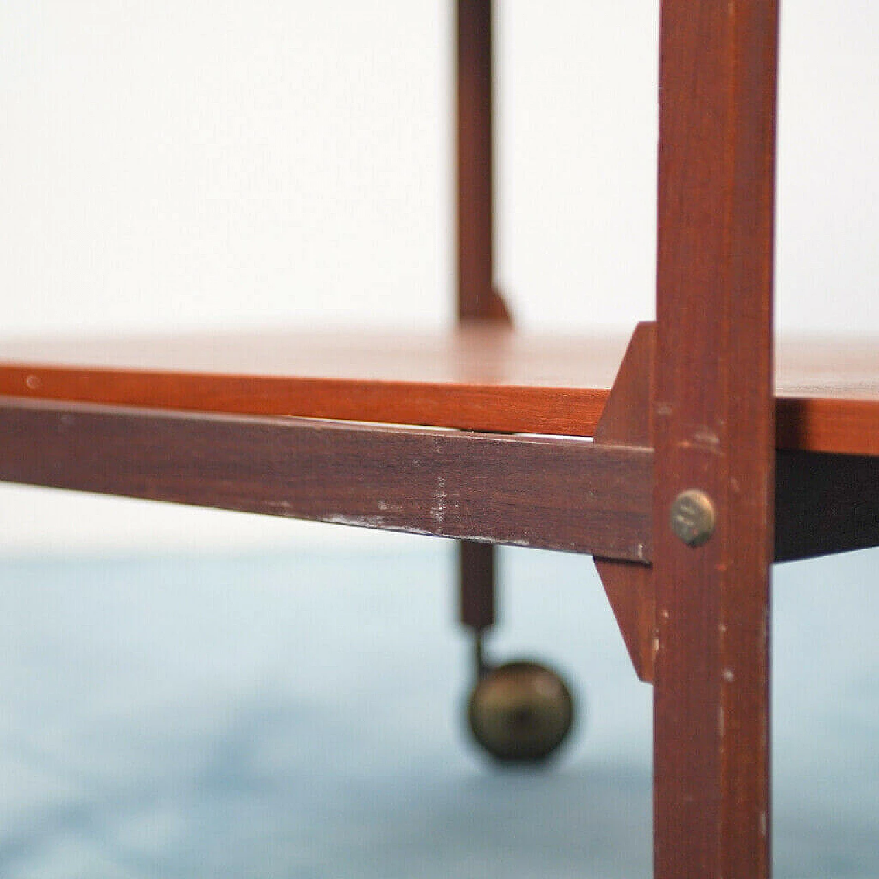 Carrellino in legno, anni '60 1129296