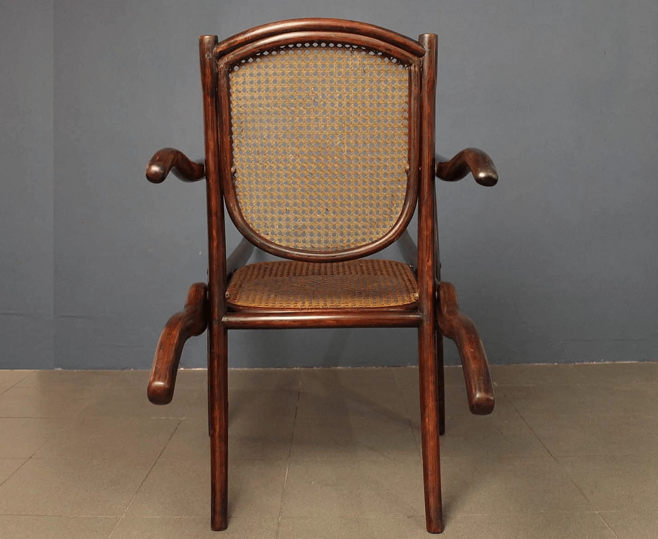 Sedia portantina di Thonet 1130090