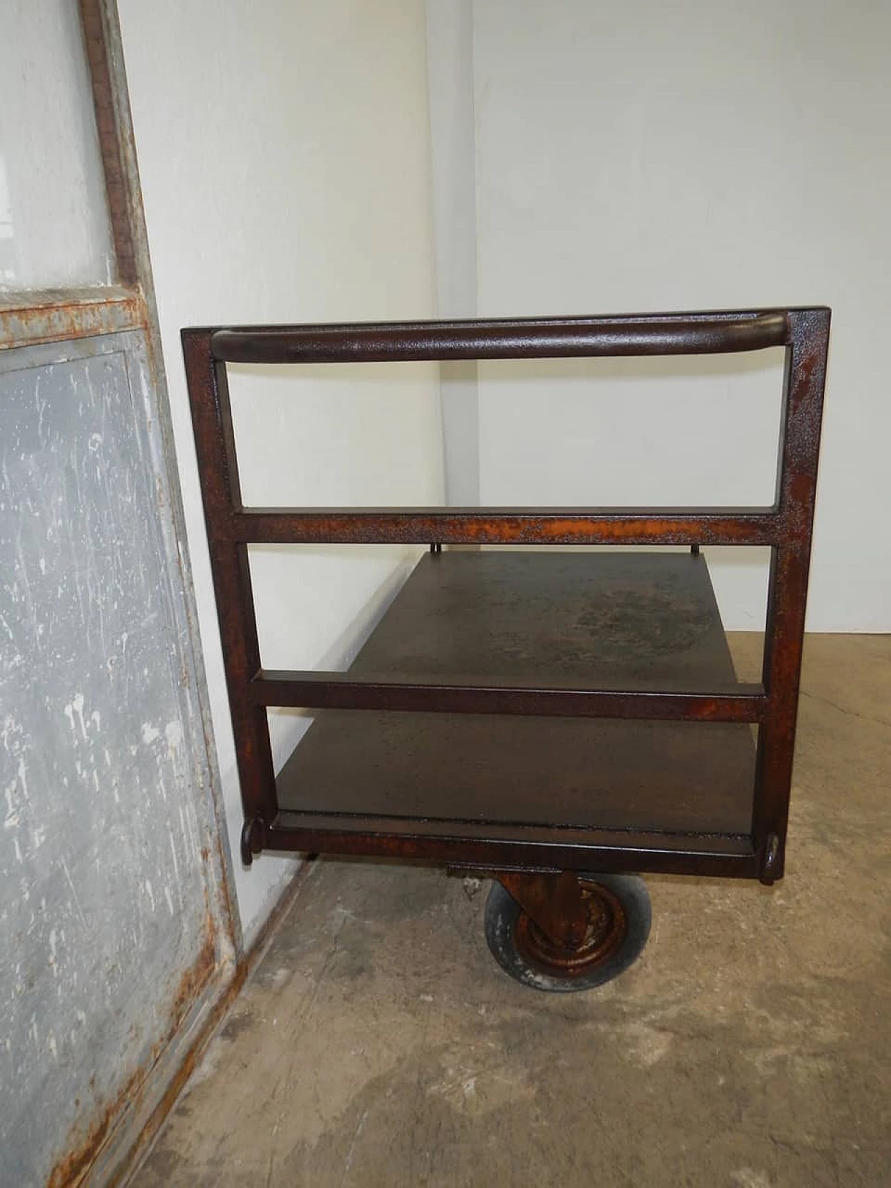Trolley with iron wheels, 50s 1134068
