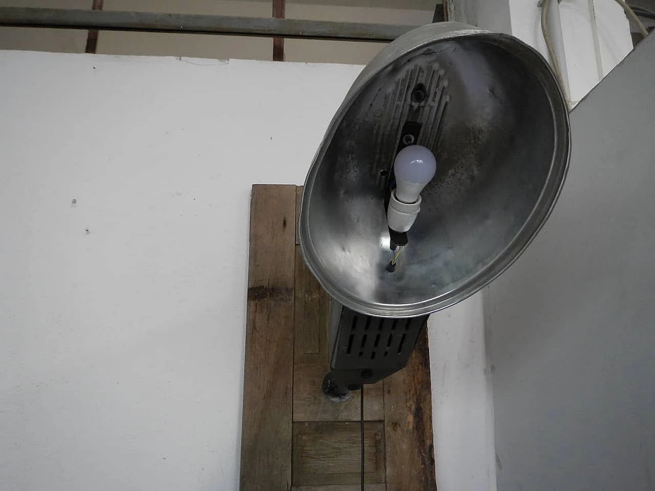 Street lamp, 70s 1134224