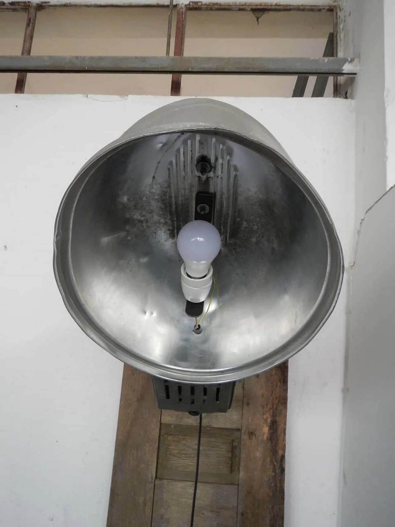 Street lamp, 70s 1134230
