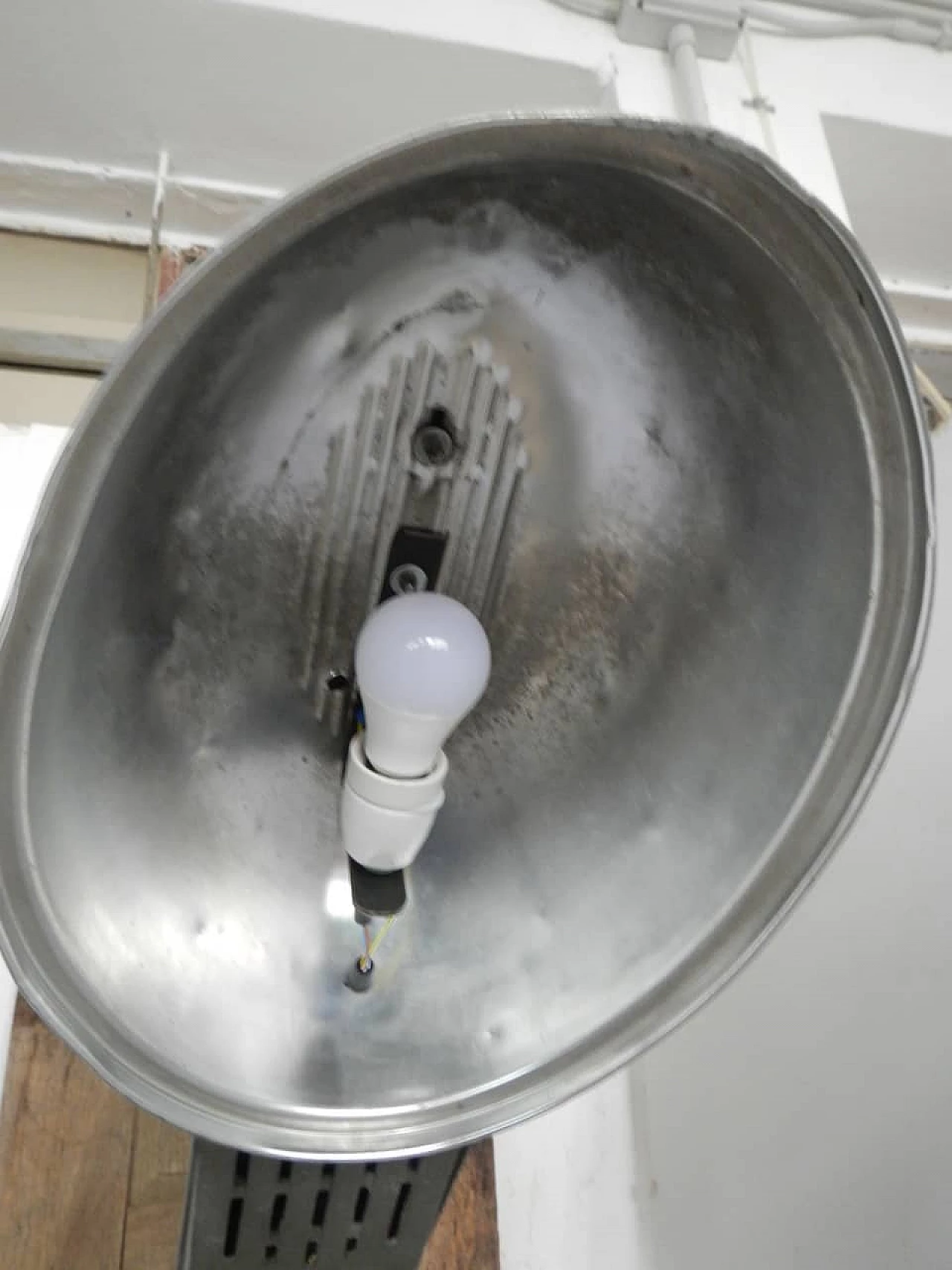 Street lamp, 70s 1134231