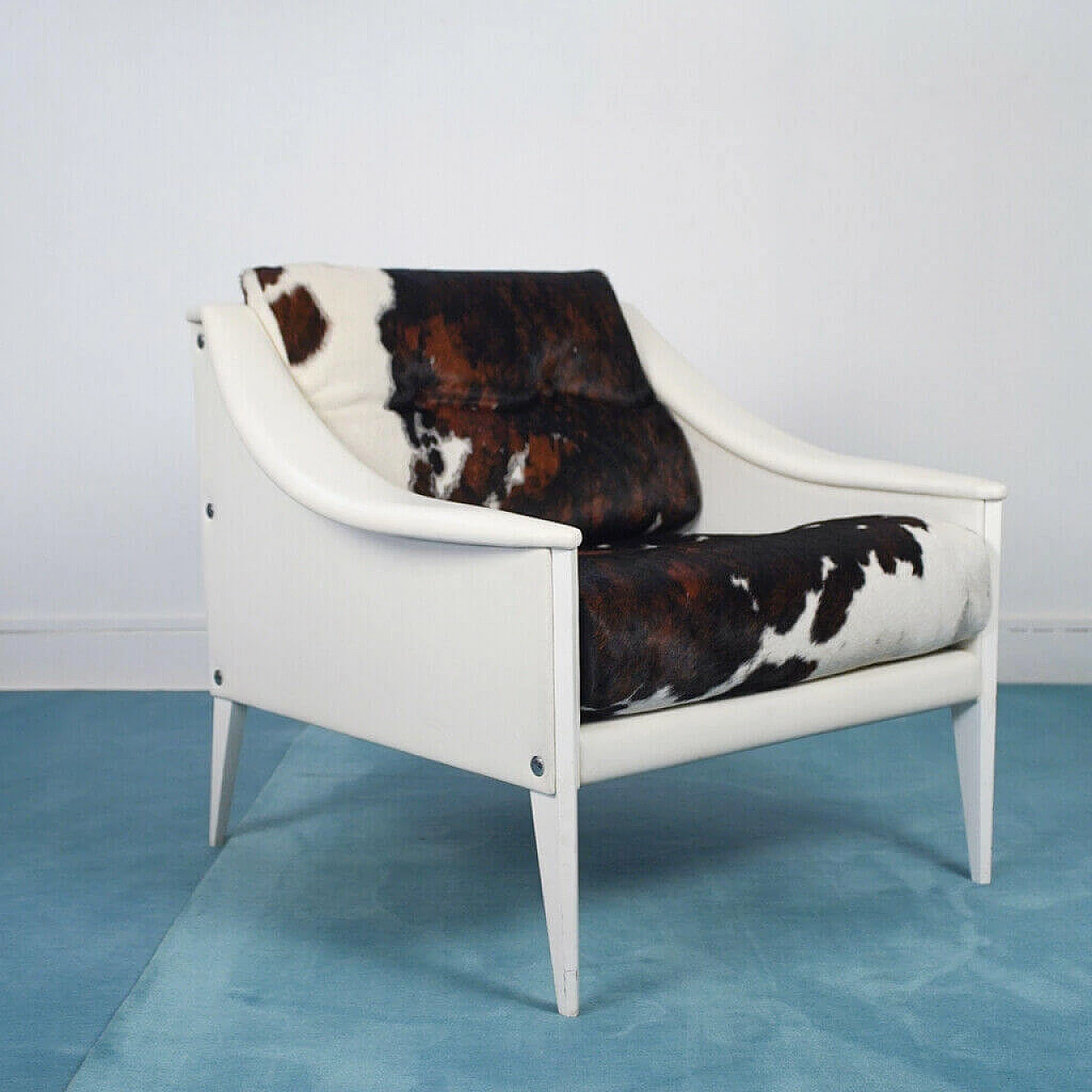 Pair  of Dezza armchairs in cowhide skin design by Gio Ponti production Poltrona Frau, 90s 1135264