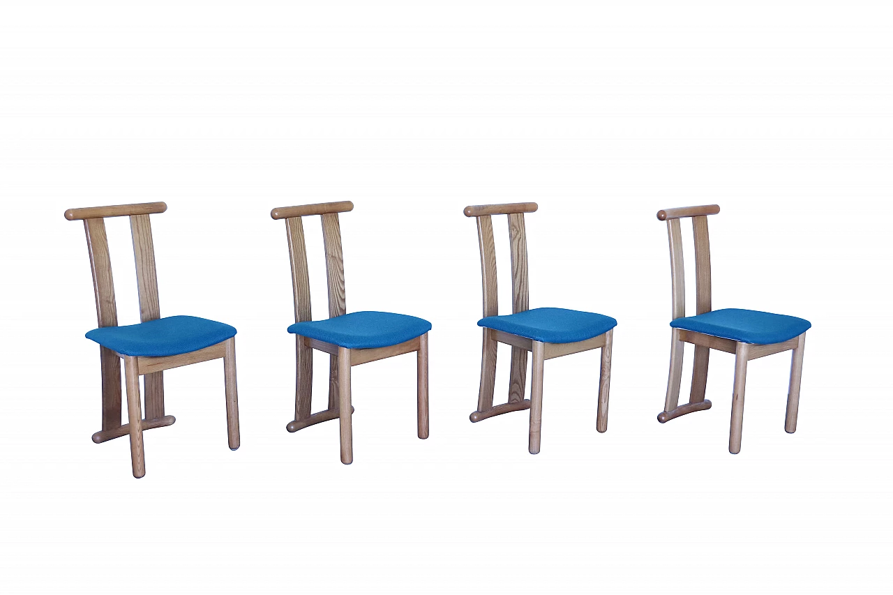 4 Ash wood and fabric chairs 1137539