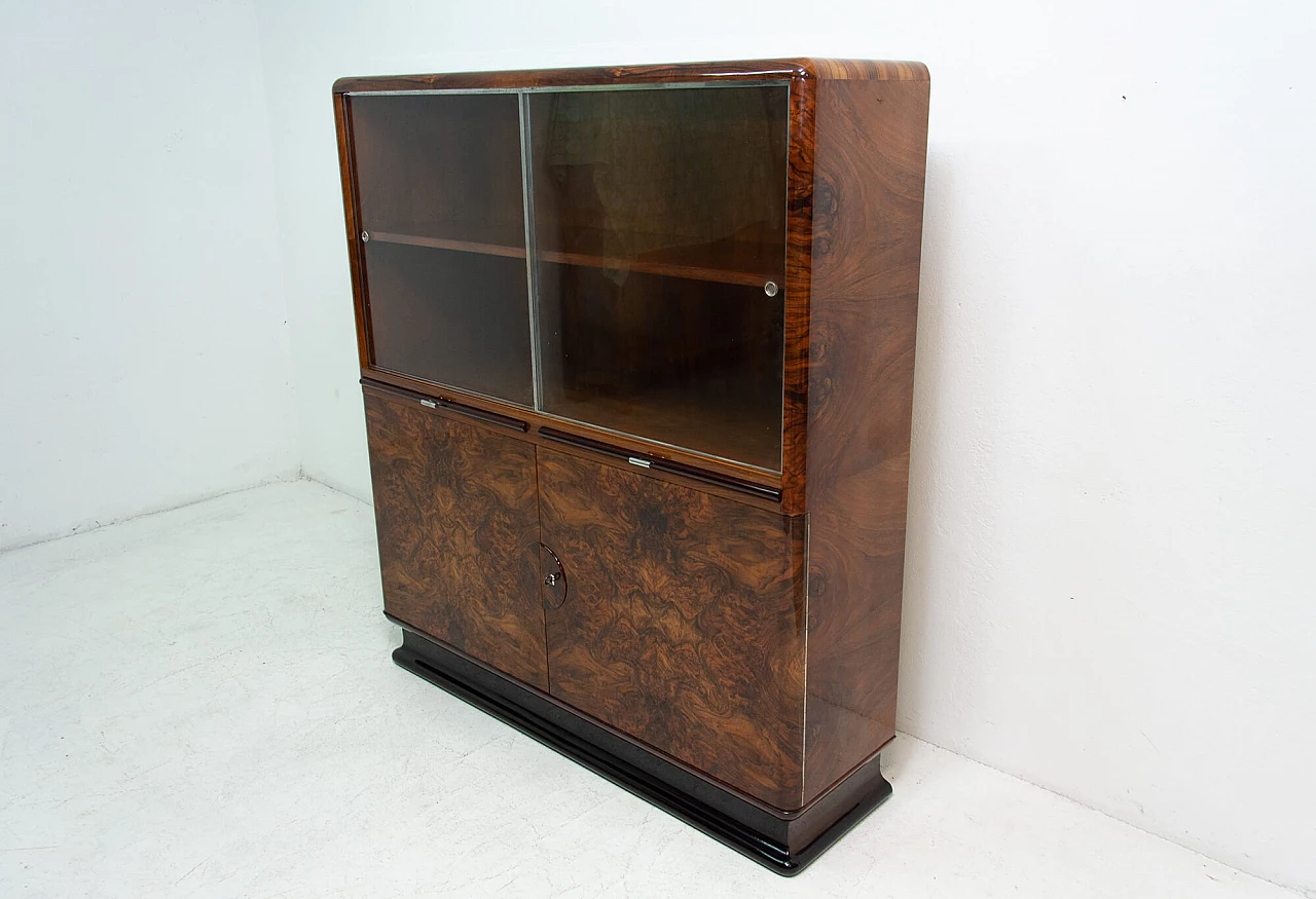 Walnut showcase by Jindrich Halabala for ÚP Závody Brno, 1930s 1137987