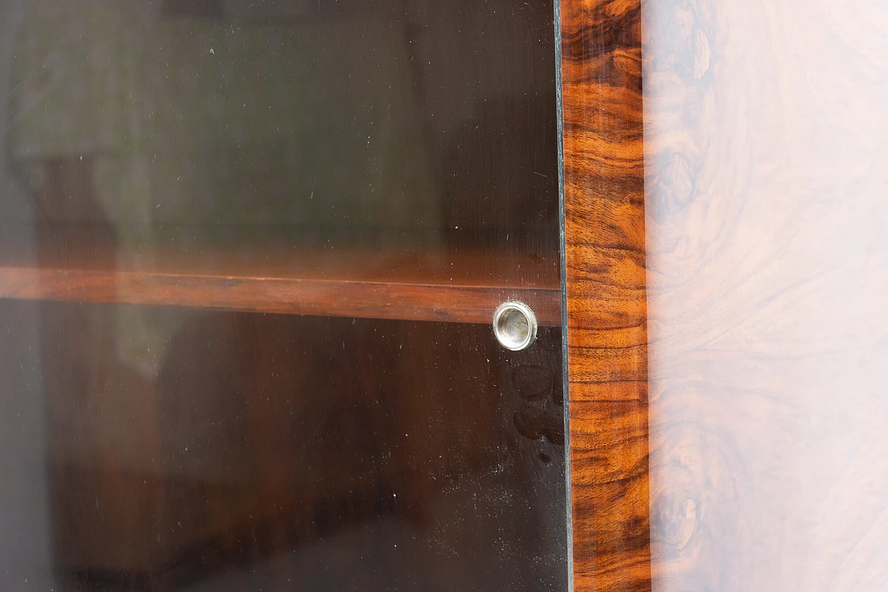 Walnut showcase by Jindrich Halabala for ÚP Závody Brno, 1930s 1137989