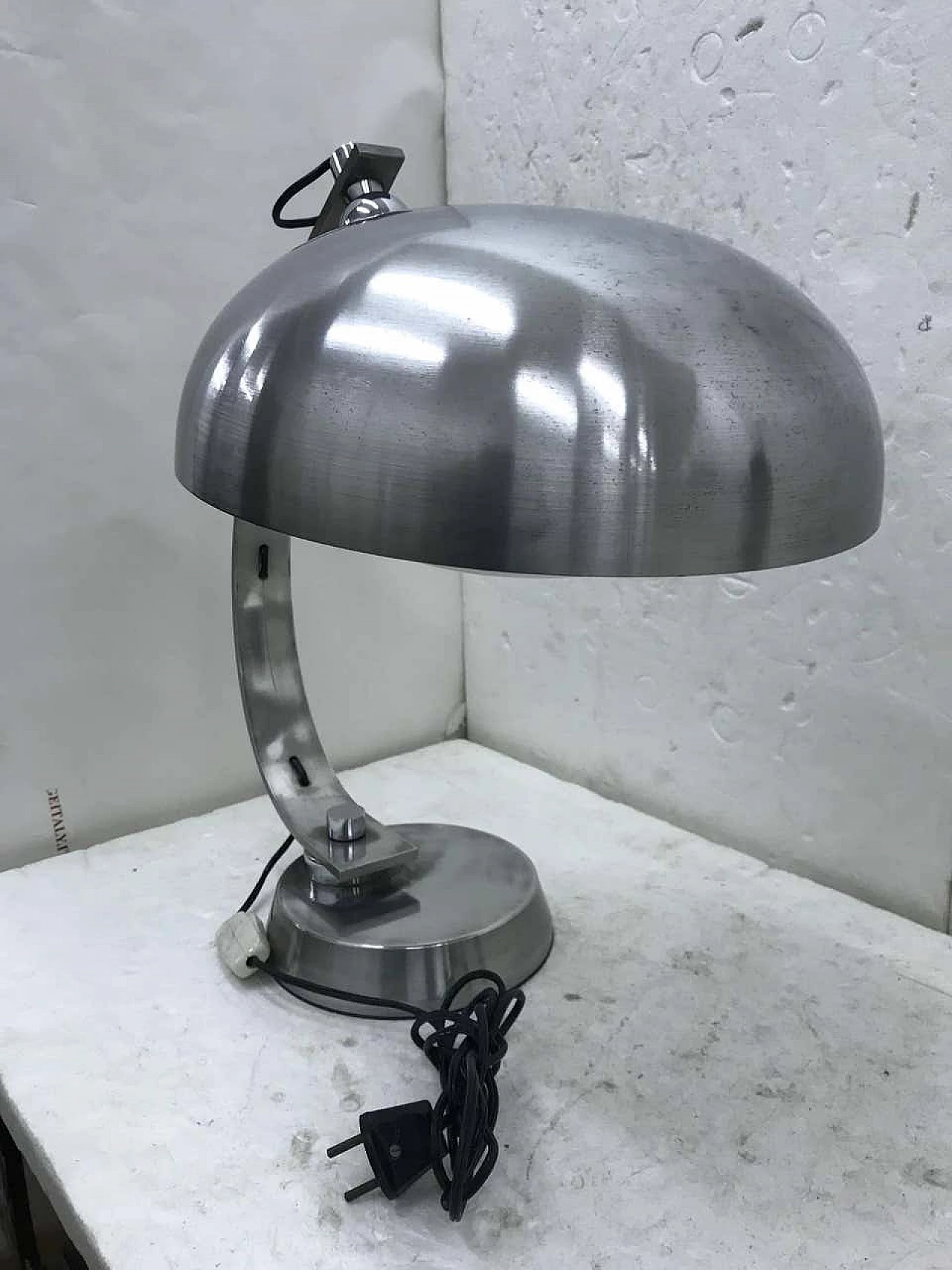 Space Age steel table lamp attributed to Arredoluce, 70's 1138445