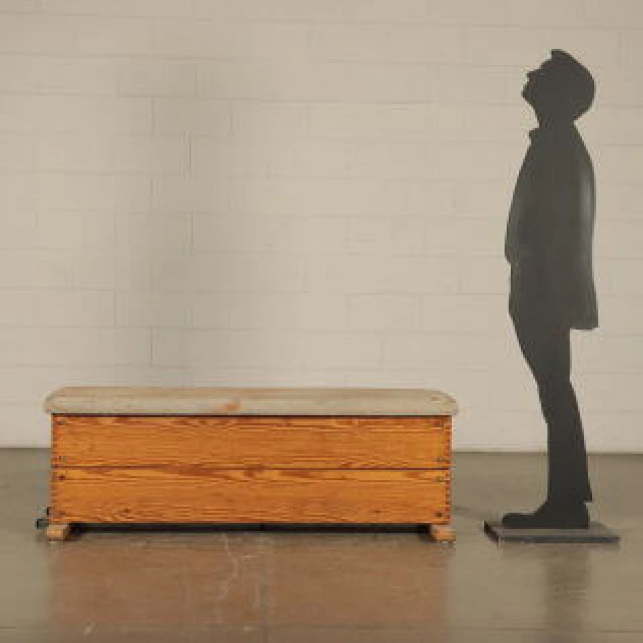 Panca ginnica in legno di pino e pelle, anni '60 1140033