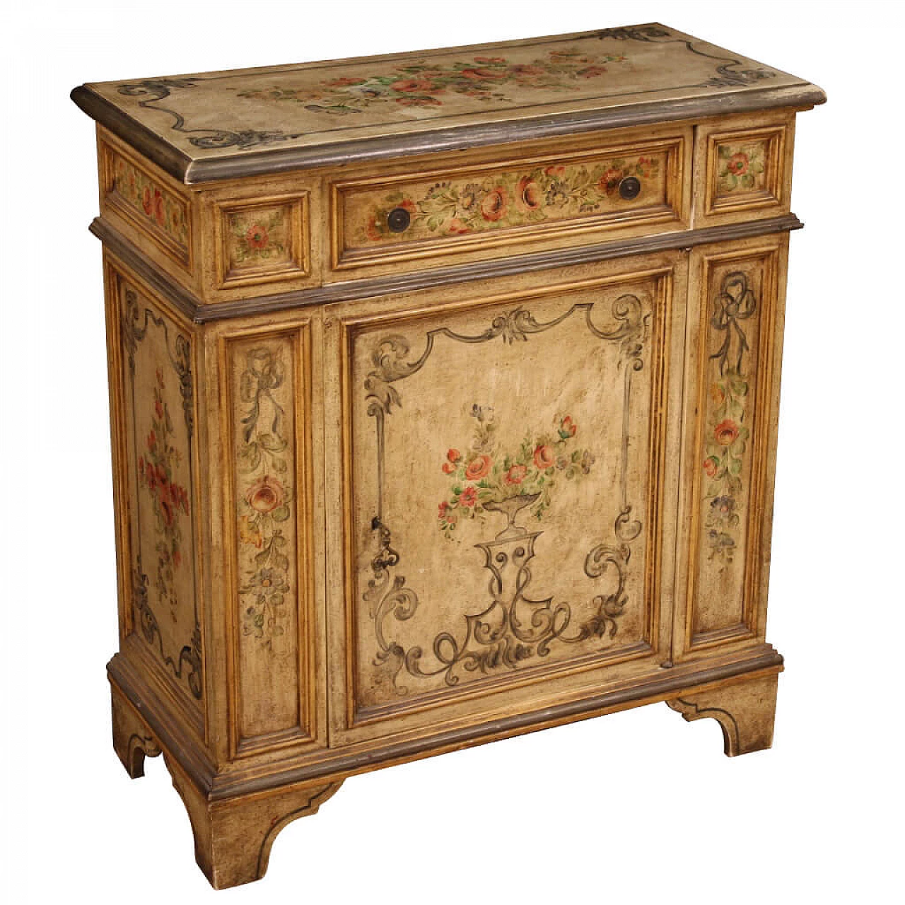 Credenza veneta laccata e dipinta 1140486
