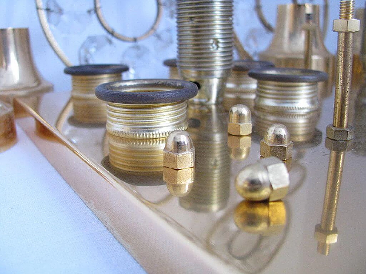 Wall lamp in gold and glass crystals, 1960s 1141451