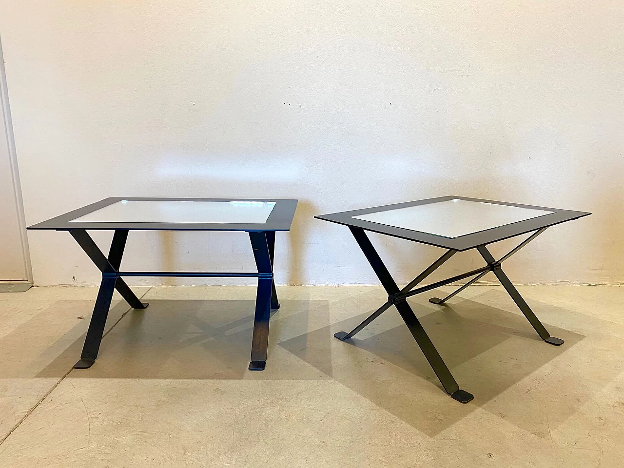 Pair of coffee tables, 70's 1142085