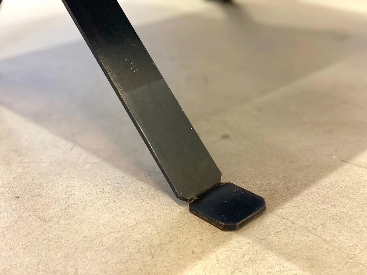 Coppia di tavolini, anni '70 1142093