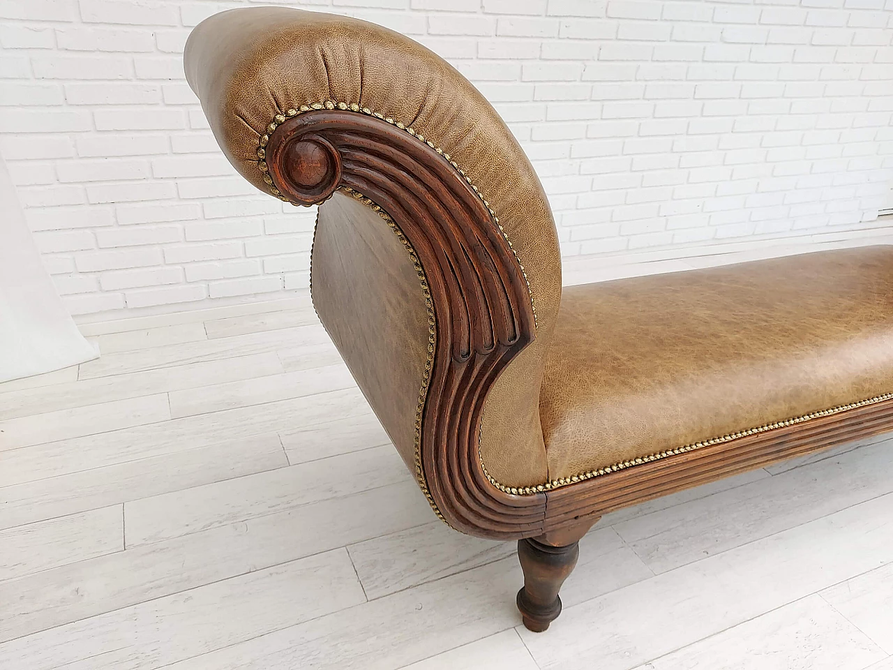 Danish antique chaise longue, early 20th century 1142174