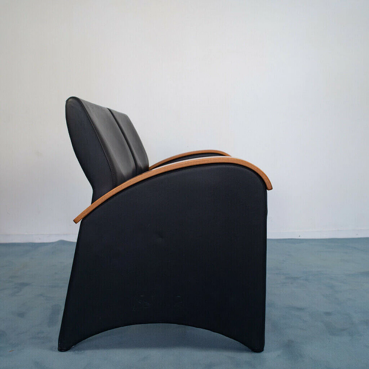 Coppia di divani Trhona in ecopelle, anni '70 1142376