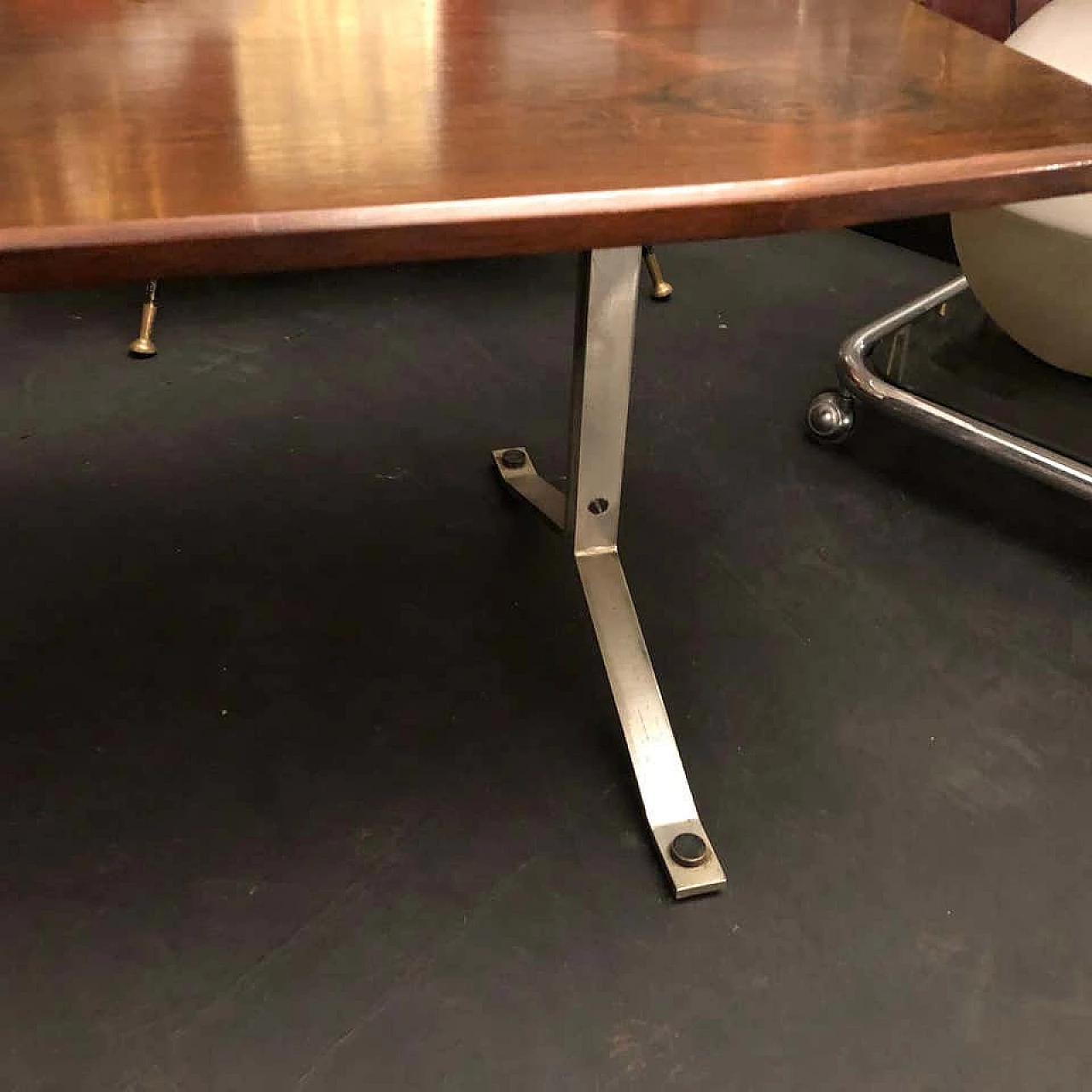 Italian coffee table in rosewood Rio and steel, 70's 1142568