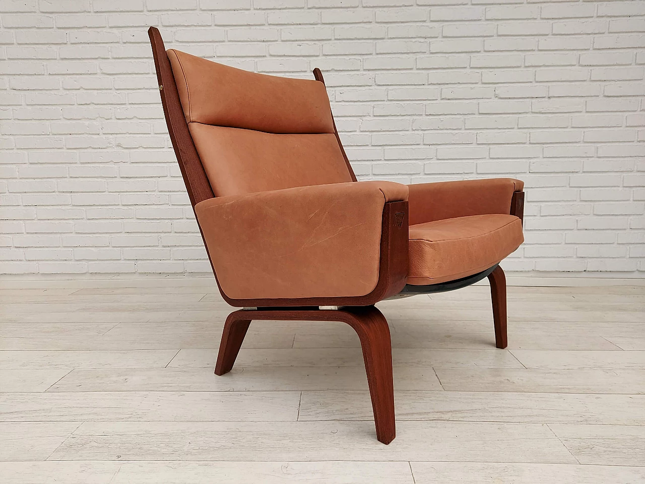 Danish armchair GE501A in mahogany and leather by H. J. Wegner, 70s 1143126