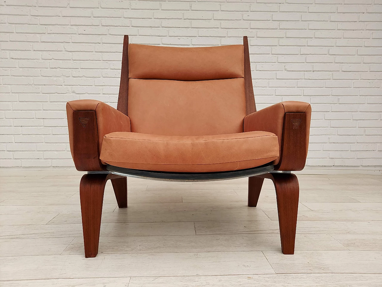 Danish armchair GE501A in mahogany and leather by H. J. Wegner, 70s 1143130