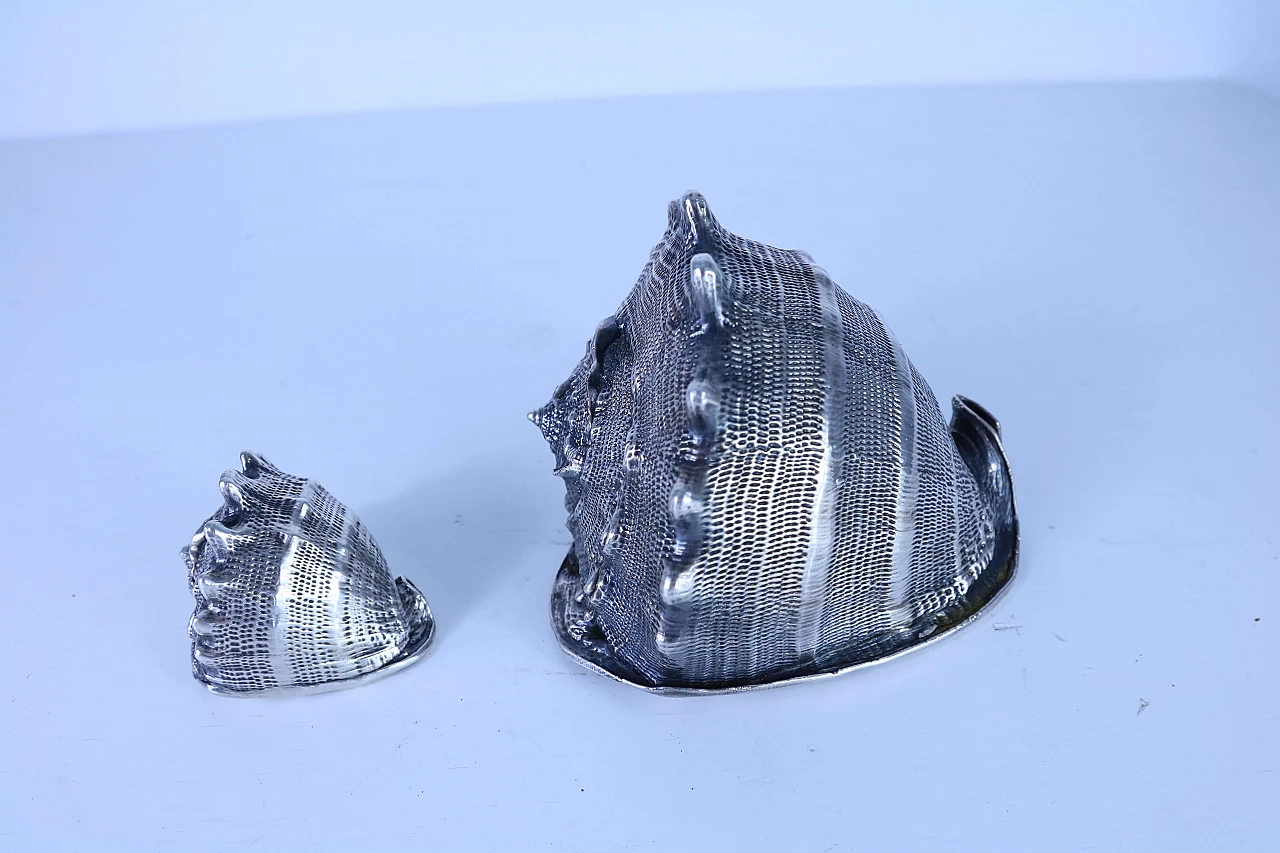 Pair of silver coated shells 1143667