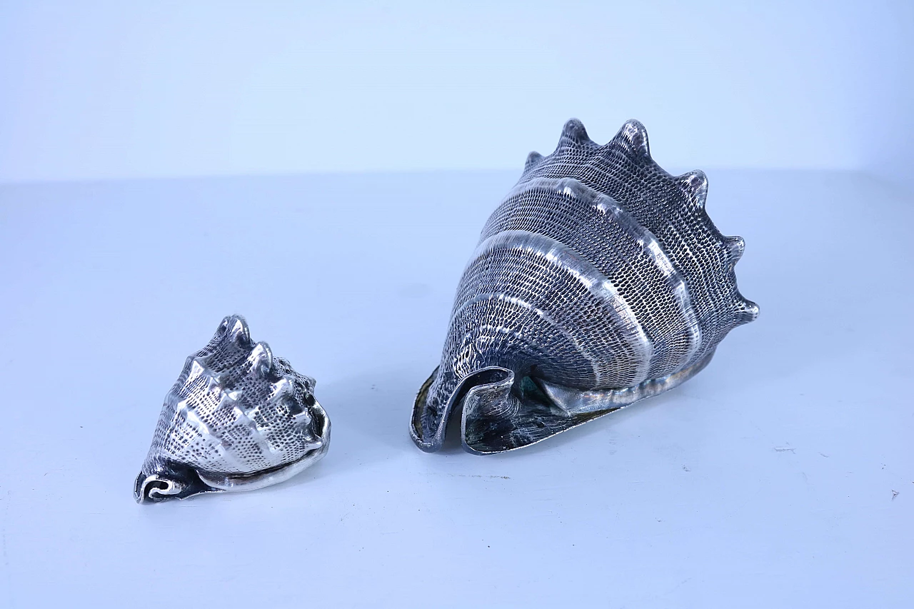 Pair of silver coated shells 1143669