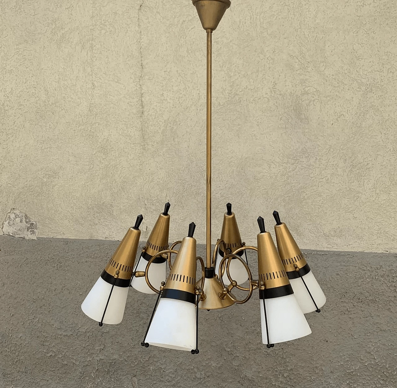 Chandelier in metal and glass by Lamperti, 1950s 1144186