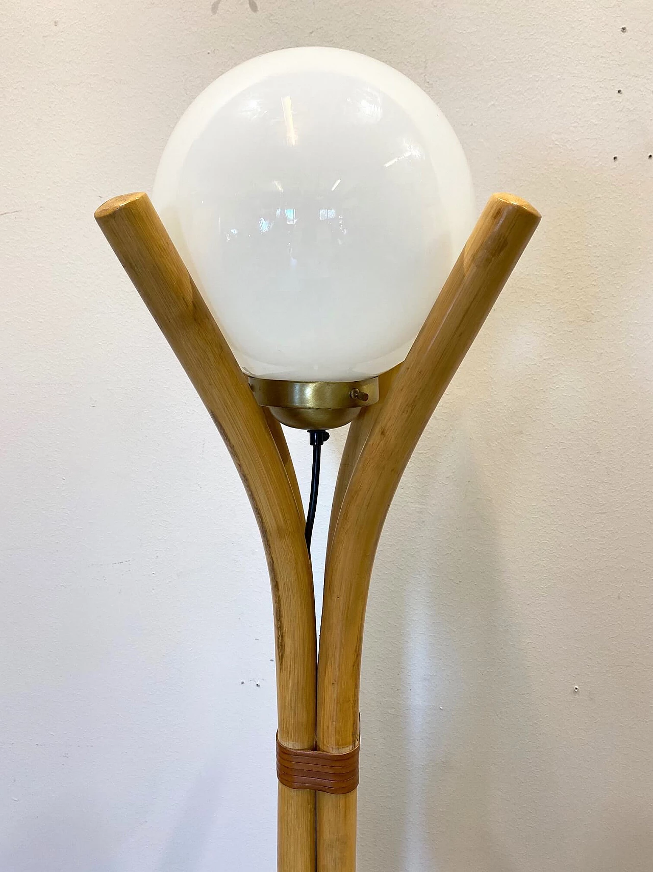 Floor lamp made of bamboo, 70s 1144456