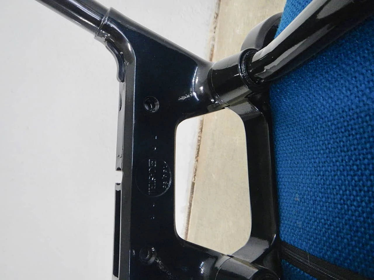 Pair of office chairs by Castelli, 90s 1180741