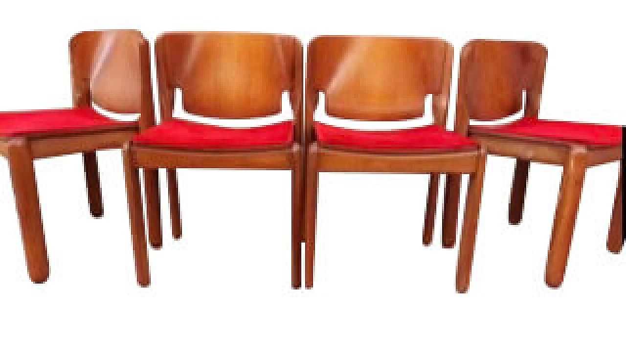 4 Chairs 122 by Vico Magistretti for Cassina, 70s 1180808