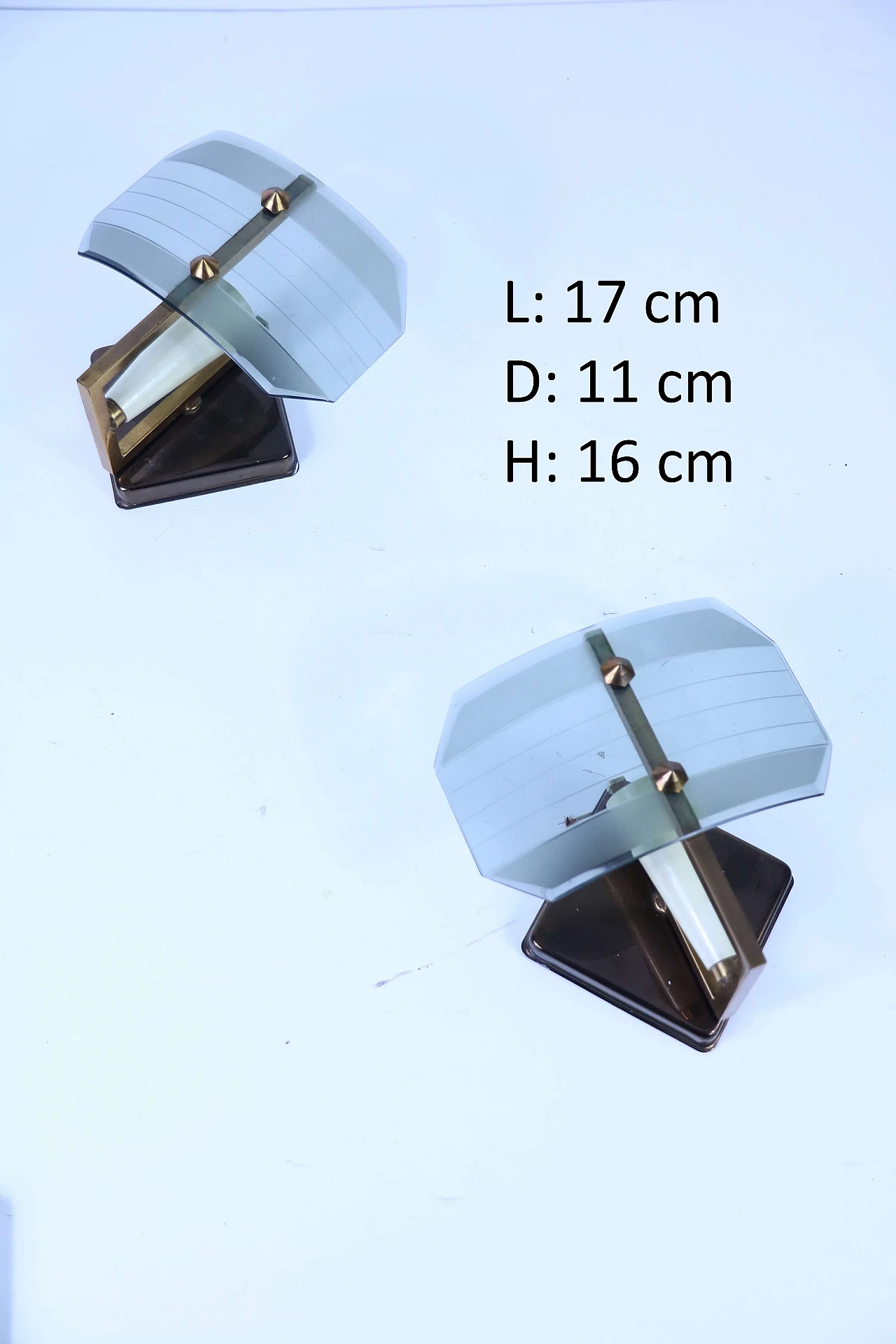 Pair of wall lamps in glass and brass, 1950s 1180959