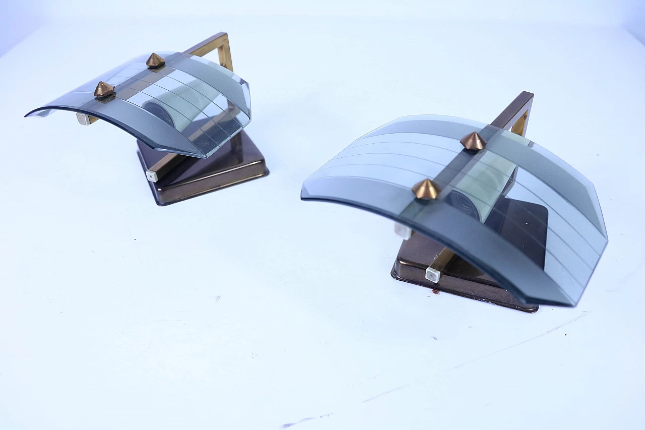 Pair of wall lamps in glass and brass, 1950s 1180961