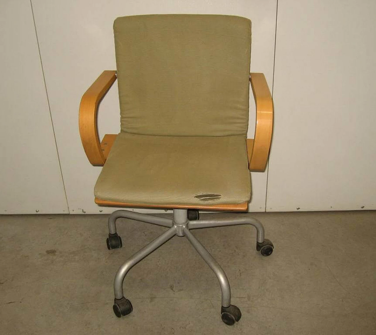 Office chair with armrests by IKEA, 90s 1181290