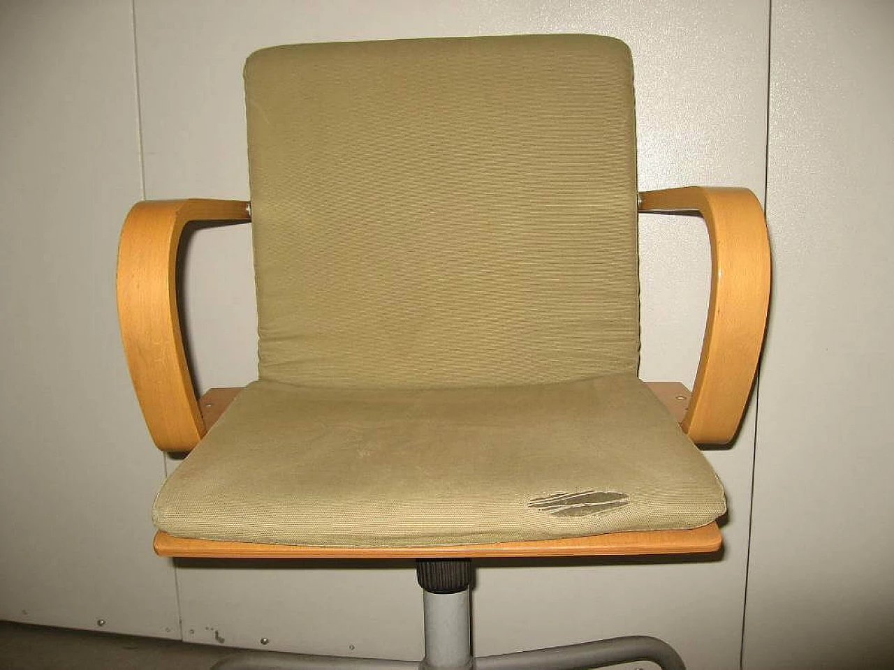 Office chair with armrests by IKEA, 90s 1181295