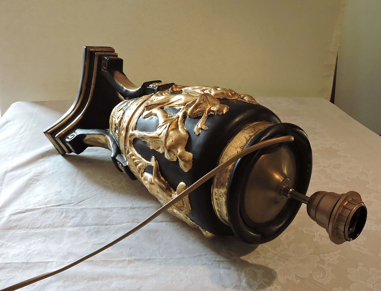 Art Deco table lamp decorated with gold leaf, 60s 1181352