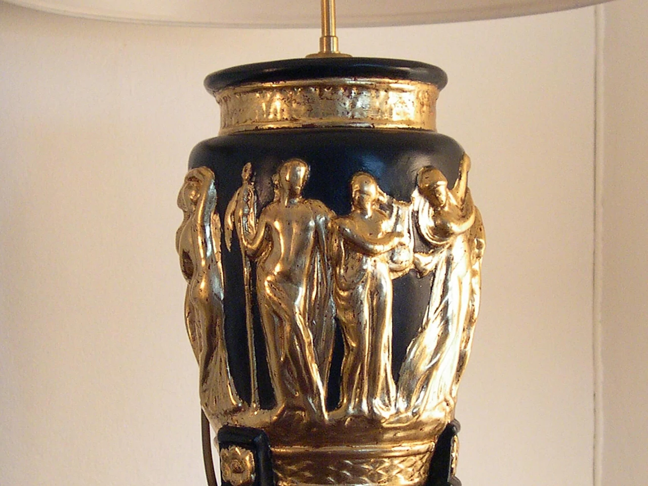 Art Deco table lamp decorated with gold leaf, 60s 1181357