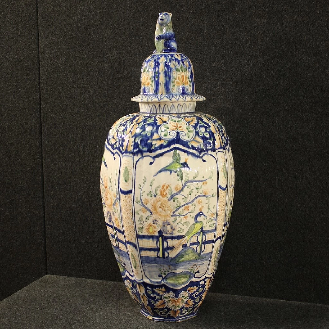 Vaso italiano in ceramica dipinta, XX secolo 1181395