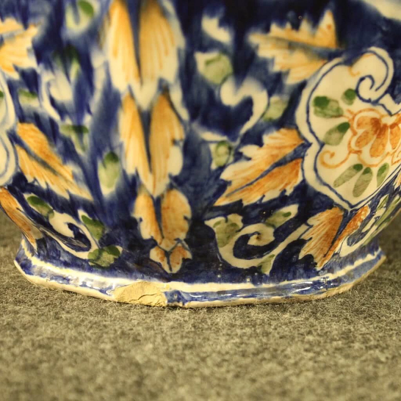 Vaso italiano in ceramica dipinta, XX secolo 1181400