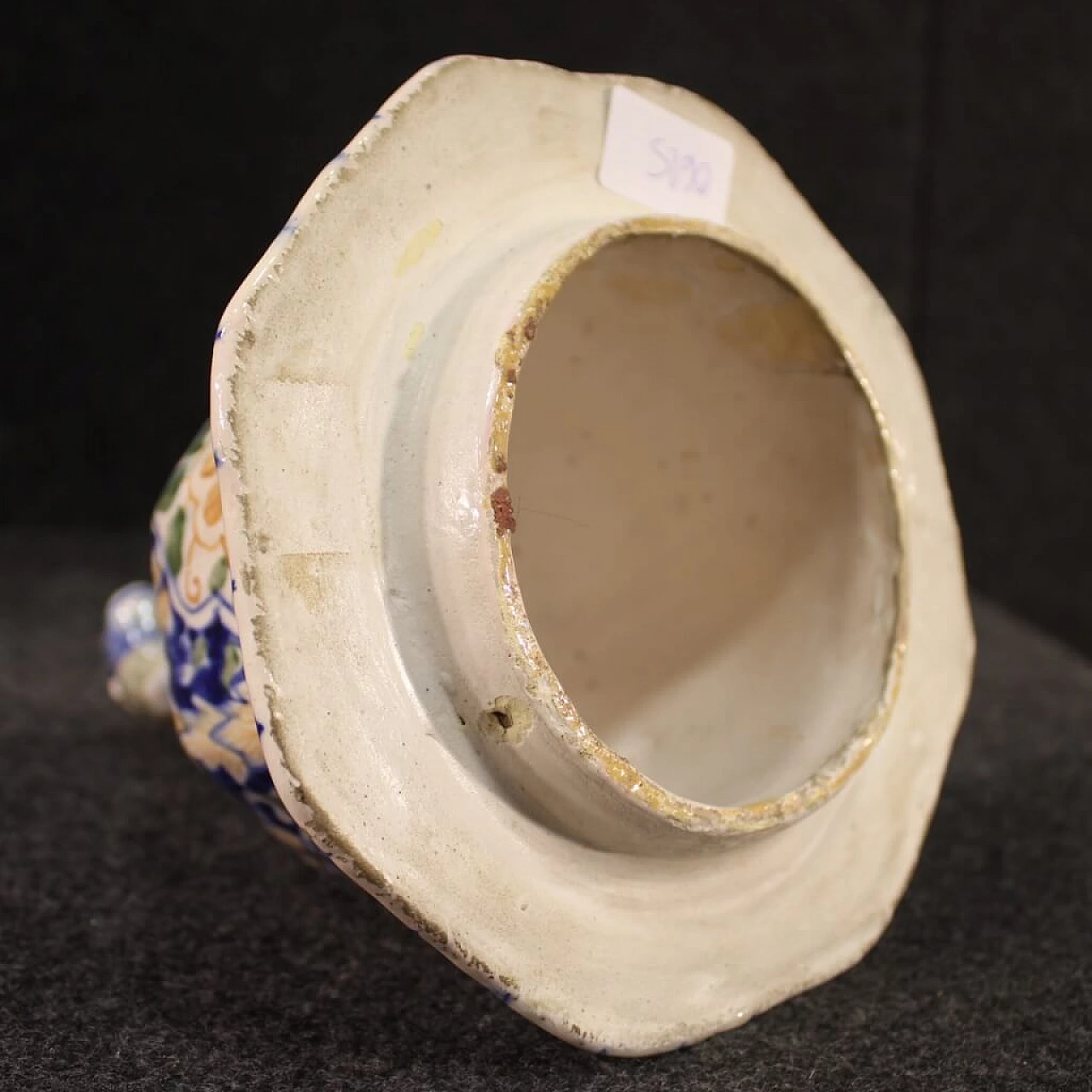 Vaso italiano in ceramica dipinta, XX secolo 1181404