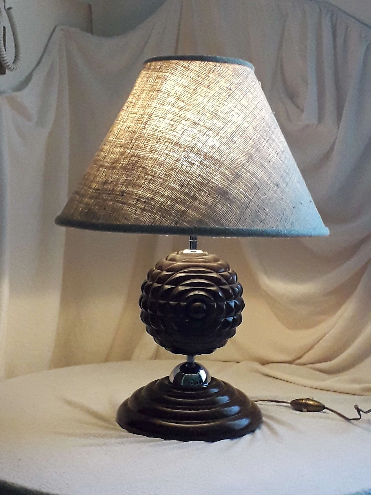 Table lamp in walnut wood, 70s 1181651