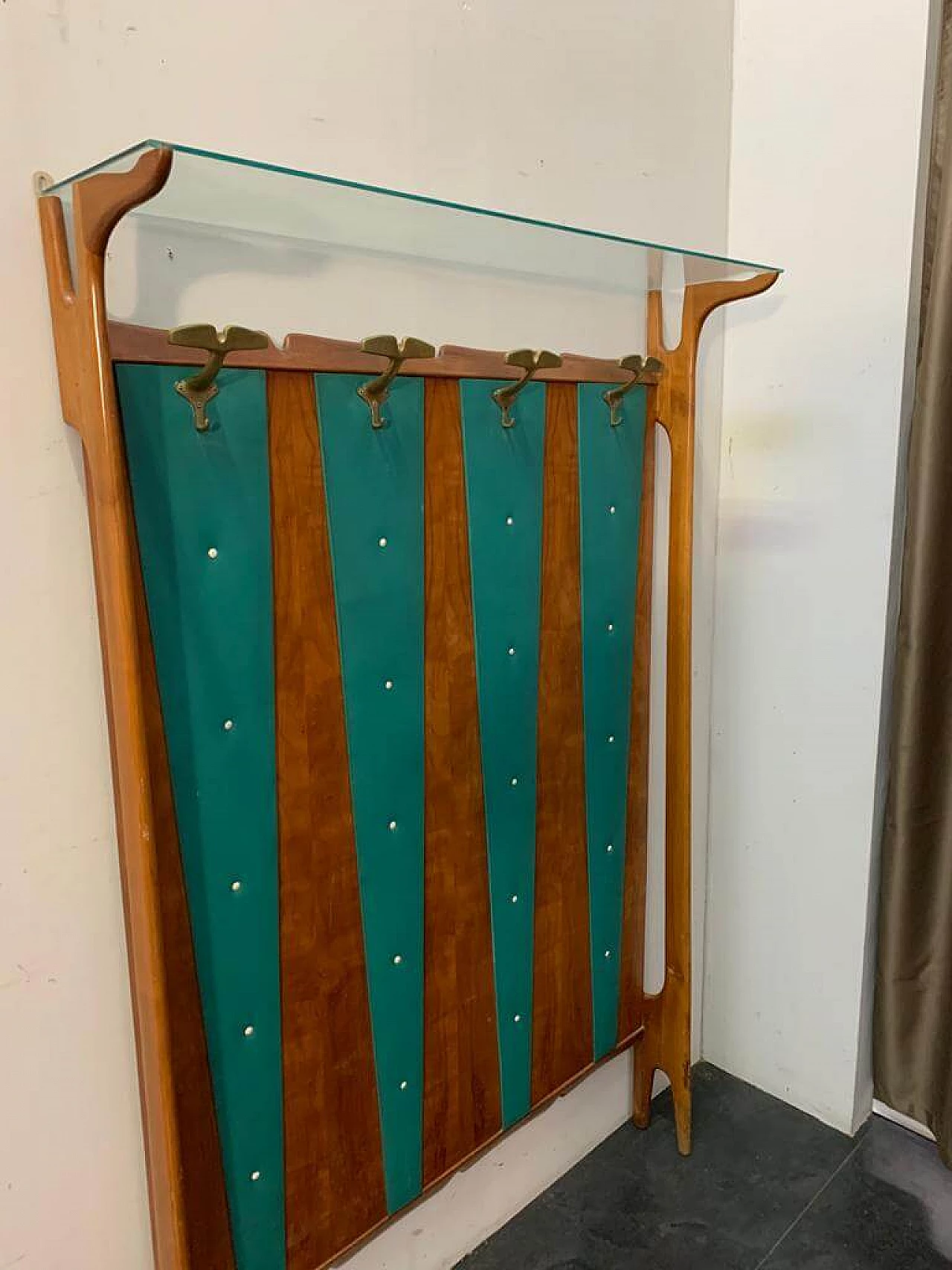 Coat rack in cherry wood and green leatherette, 1950s 1181869