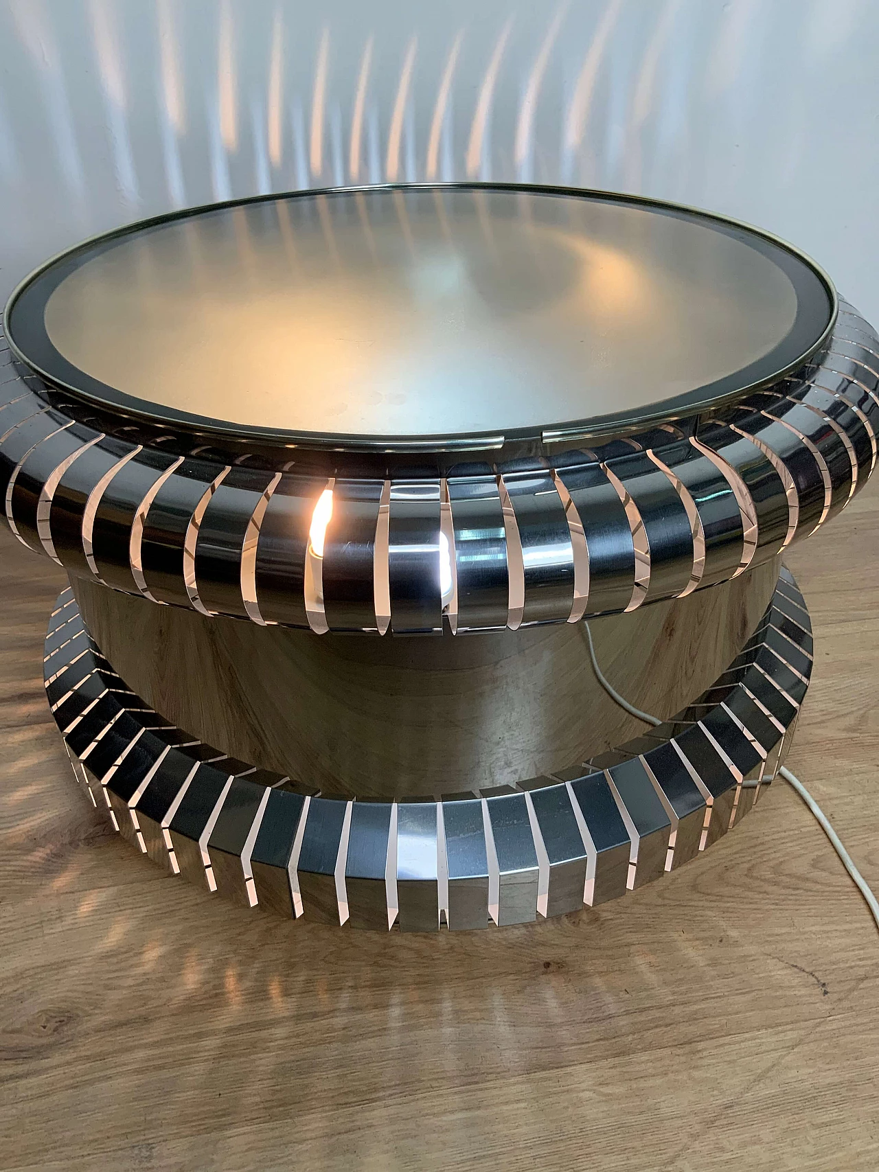 Space Age table lamp in metal, 70s 1181894