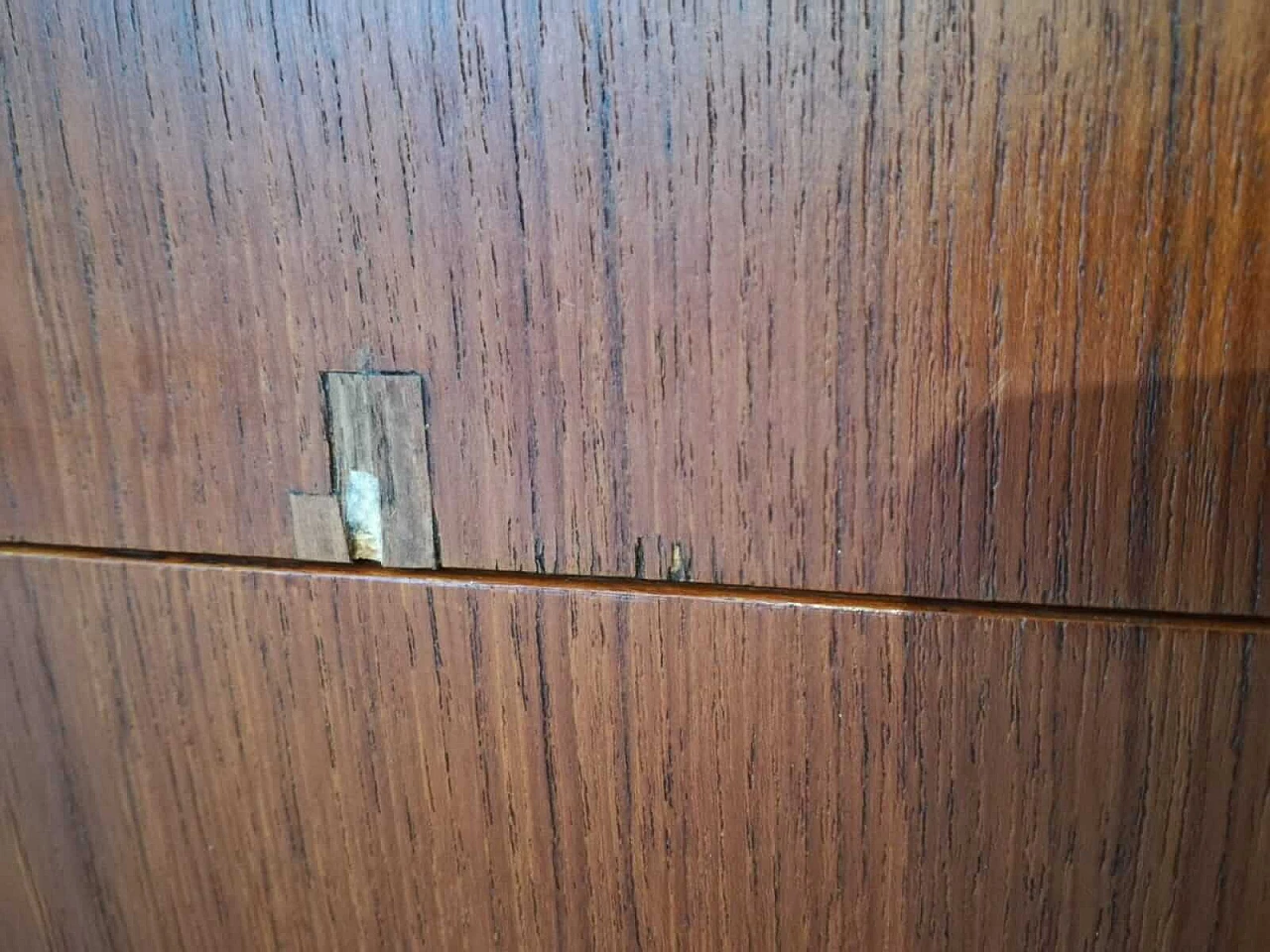 Cassettiera in palissandro, anni '60 1183823